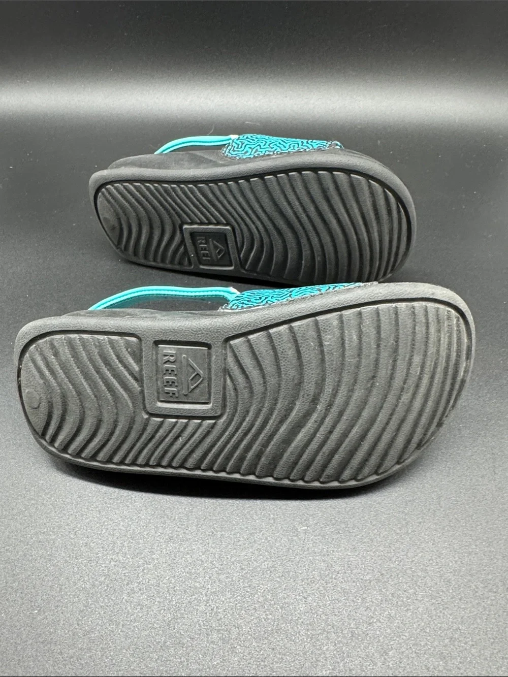 Reef Teal and Black Toddler One Slide Sandals Sz 10